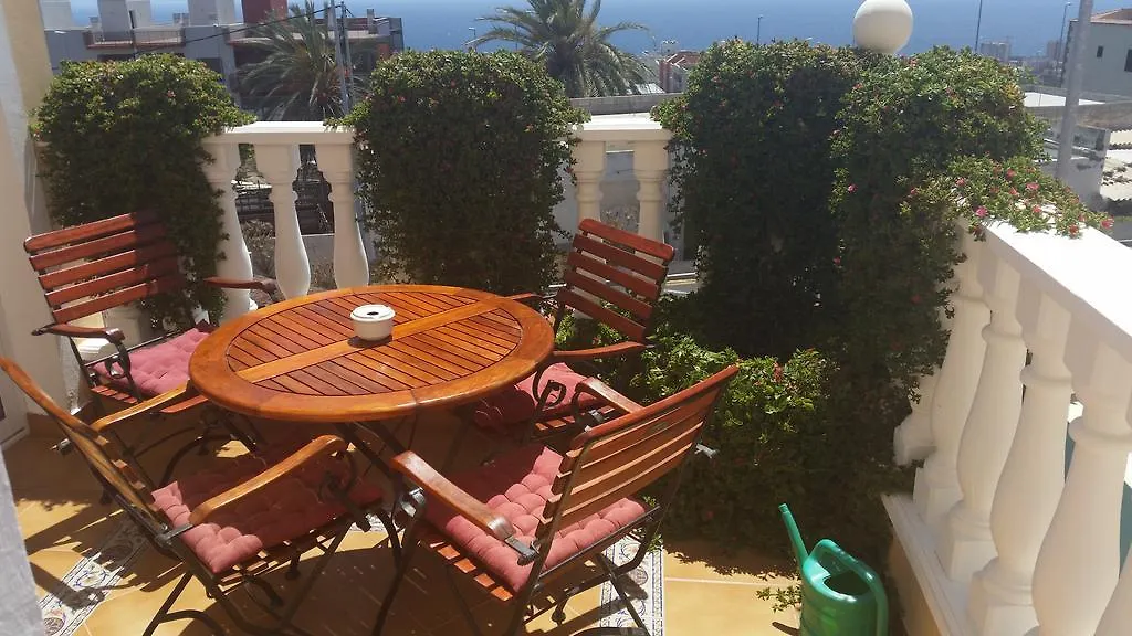 Bed and Breakfast Felix Casanova Armenime 3*,